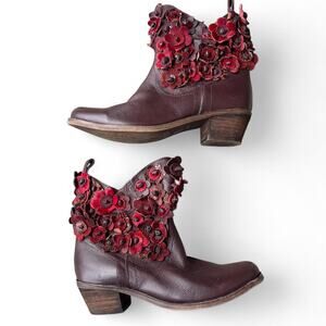 Brown burgundy and red floral